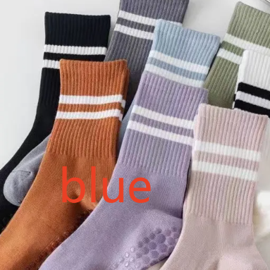 Performance Grip Socks