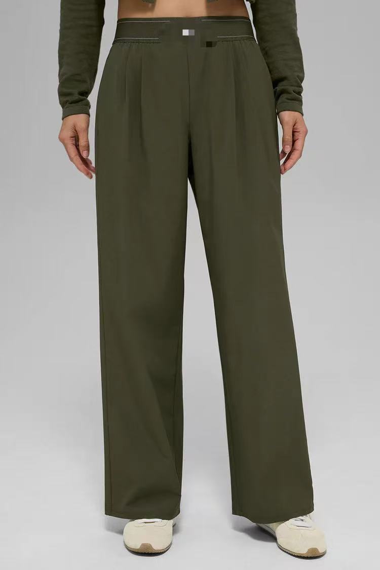 Lightweight Studio Flow Pants